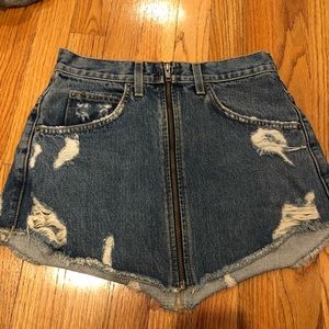 LF Distressed Beatrice Zipper Denim Skirt